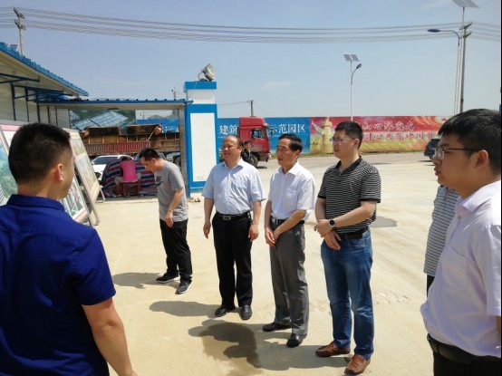 陈东风深入重点项目建设现场开展帮办调研.jpg