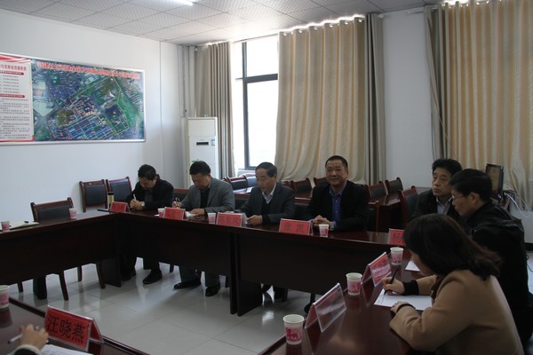 龙蟠新建社区创城联合党委召开联席会议.jpg