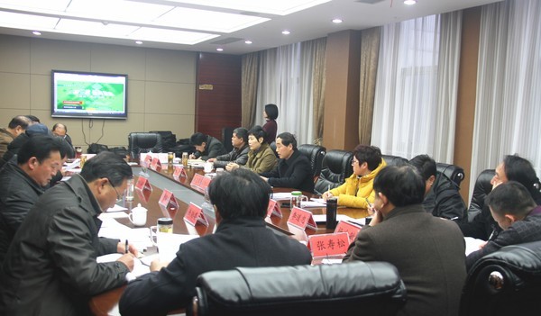 区政协党组理论学习中心组（扩大）举行集中学习会2019.1.7.jpg