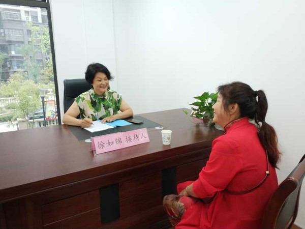 南谯区驻龙蟠社管中心政协委员开展“委员之家”活动2.png