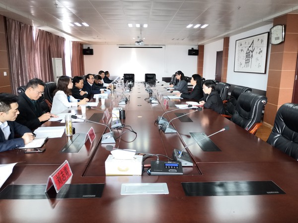 李道忠视察2.jpg