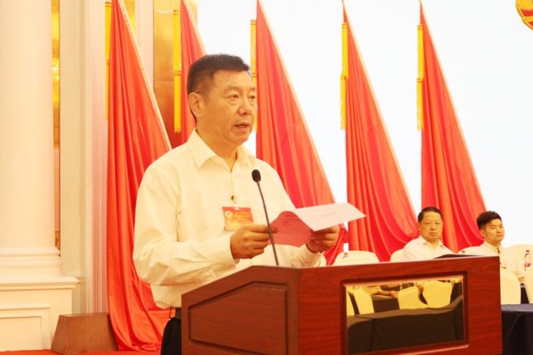 政协南谯区六届六次会议举行第二次全体会议图片3.jpg