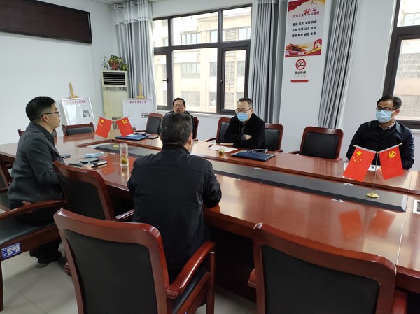 3月17日下午，市政协万桥社区委员小组联合同乐街道、万桥社区就万桥新苑、万桥西苑增设公交线路问题开展“微协商”.jpg
