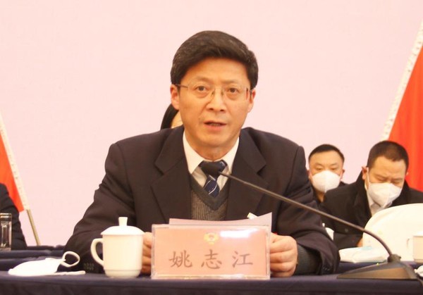 CpYIk2OpnaWAK_tMAACPyPlNiLc207.jpg