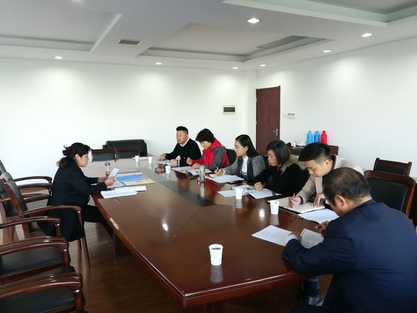 龙蟠社管中心召开区政协委员会议.jpg